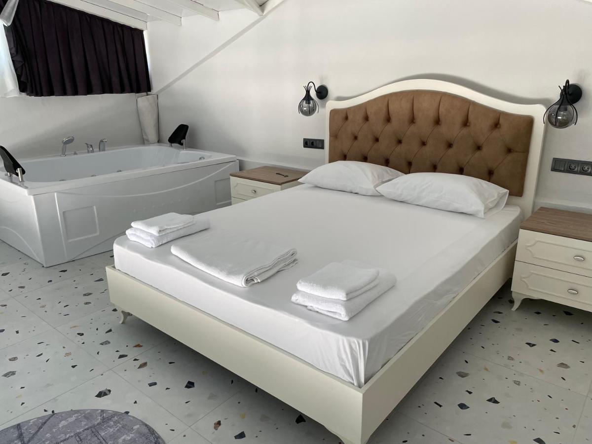 Honeymoon Villa In Gocek Göcek Exteriér fotografie